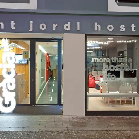 Sant Jordi Hostels Gracia-2